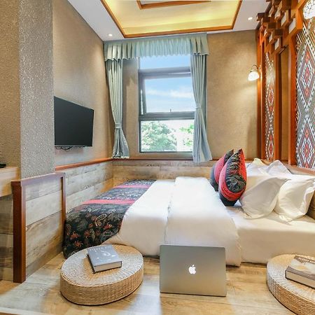 Zou Qu Ye Travel Hotel Trùng Khánh Ngoại thất bức ảnh